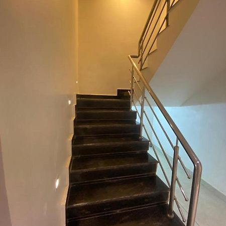Hotel Raghupati Ayodhya Luaran gambar