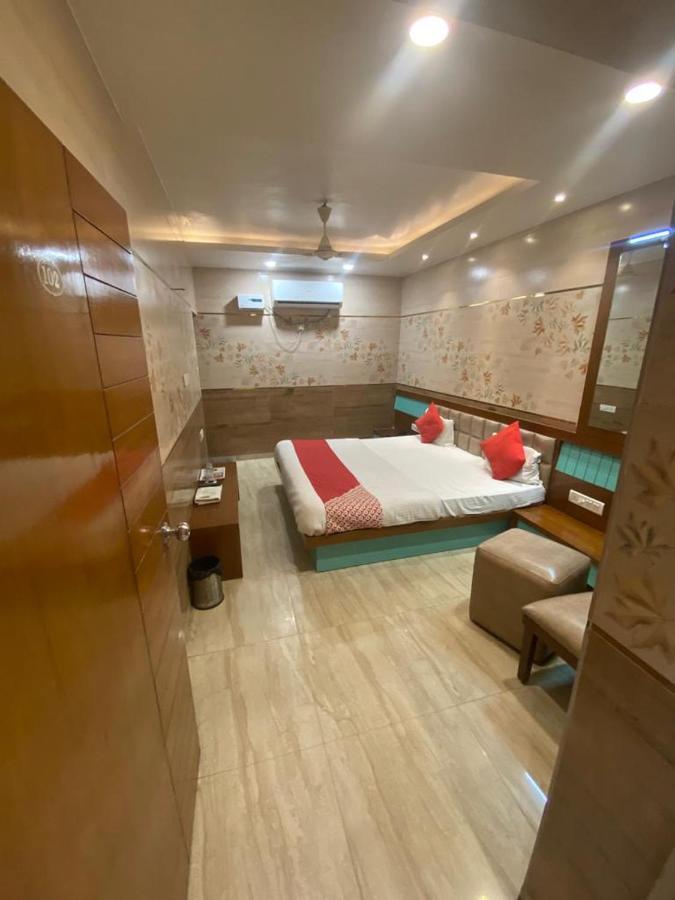 Hotel Raghupati Ayodhya Luaran gambar